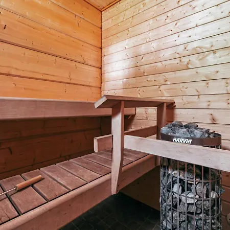 Aapeli Iso By Interhome *