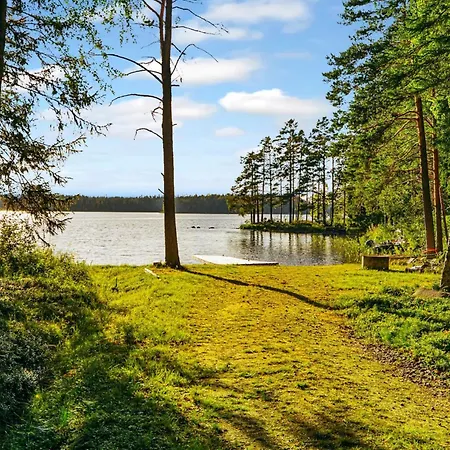 Aapeli Iso By Interhome Inhantehtaat