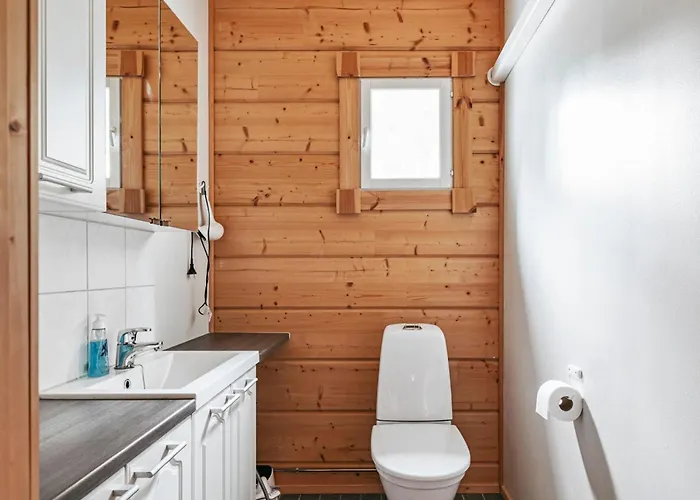 Aapeli Iso By Interhome * Inhantehtaat